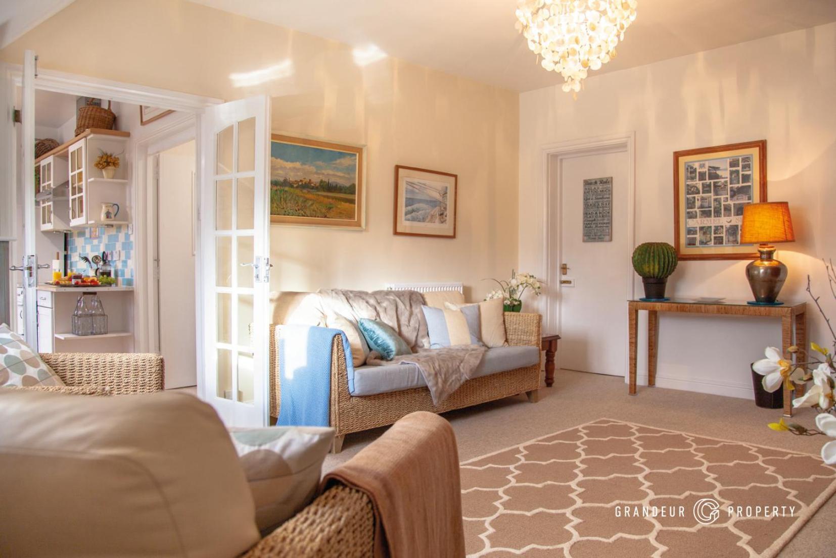 Sky View Suite By Grandeur Property Bournemouth Exterior photo