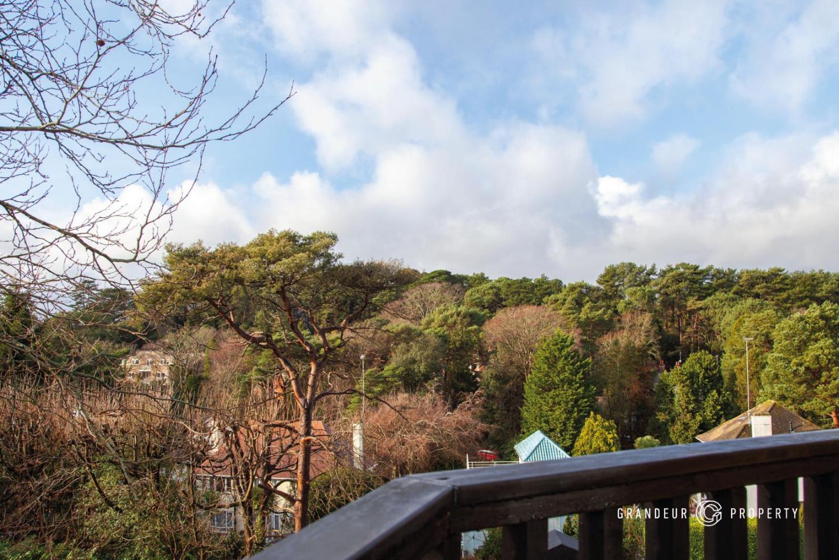 Sky View Suite By Grandeur Property Bournemouth Exterior photo
